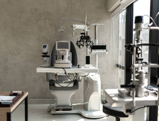 Best Eye Hospital in Hyderabad for Modern Vision Correction Surgery best eye hospital in hyderabad